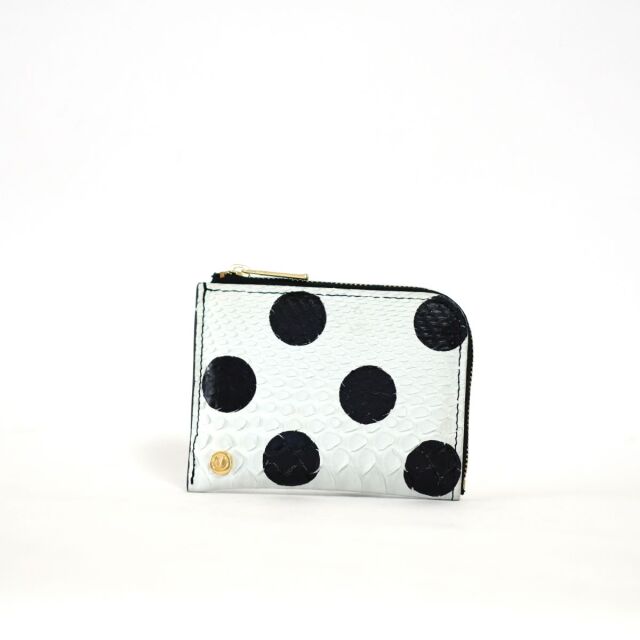 embrace wallet
