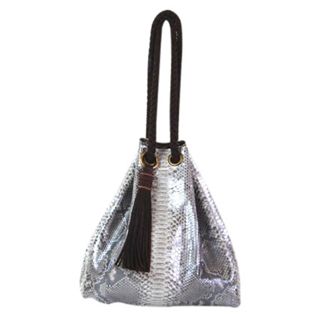 embrace　高級パイソン素材巾着バック！EB-72636