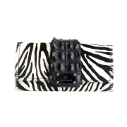 フランス・パリで活動中のデザイナーズBAG