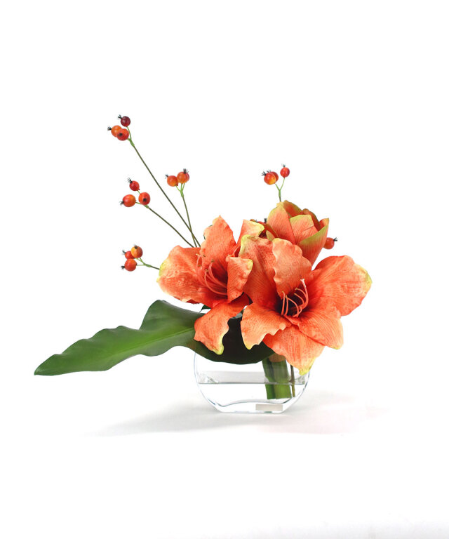 【美品】エミリオロバ　赤いアマリリスとバラの花束　鉢花 美品】エミリオロバ 赤いアマリリスとバラの花束 鉢花