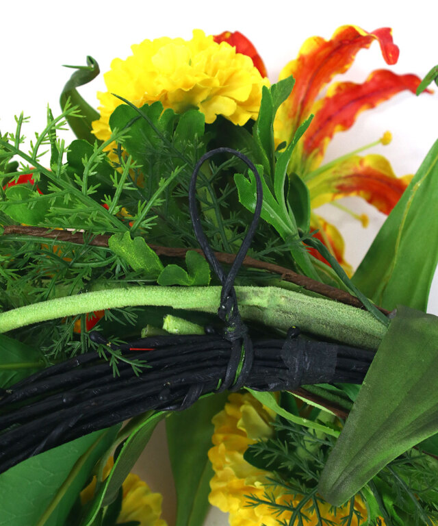 迎春ラナンキュラス&グロリオサリースL25