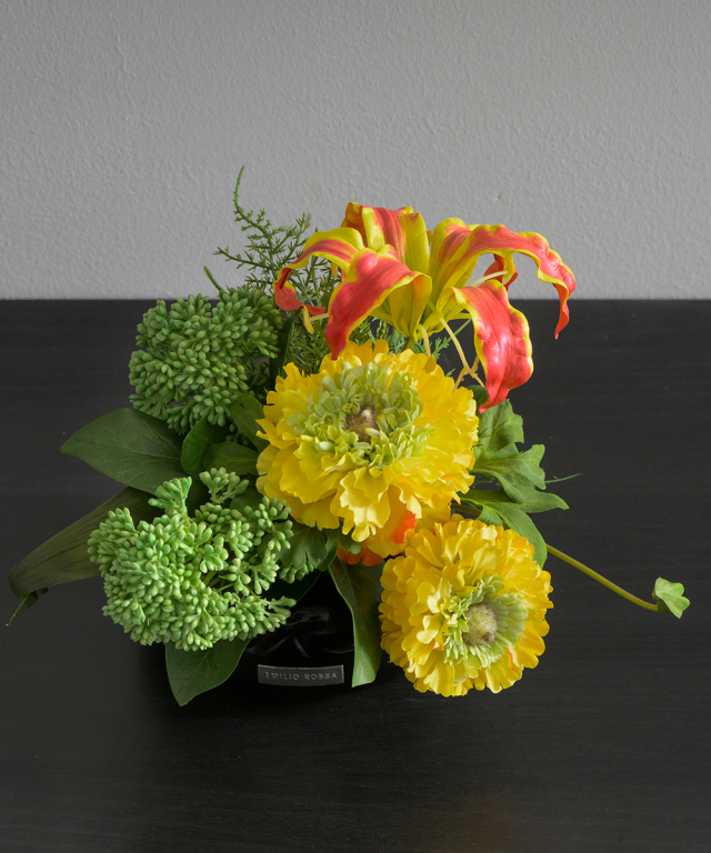 迎春ラナンキュラス&グロリオサM25