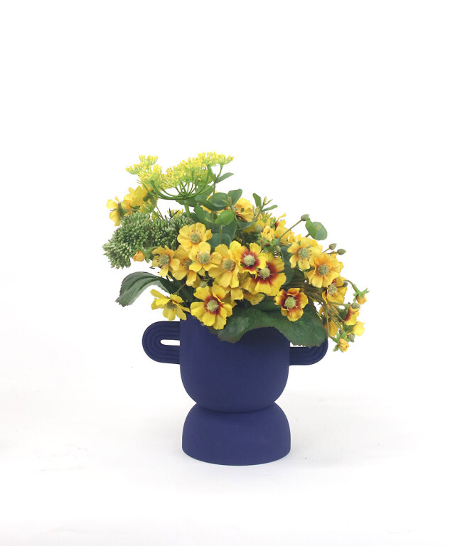 エミリオロバ　造花　値下げ New】新作のローズコレクション 幾重にも重なる花びらが美しく