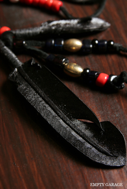Rooster King & Co.　Carved Leather feather Necklace "Antique Venetian Beads Custom" Black