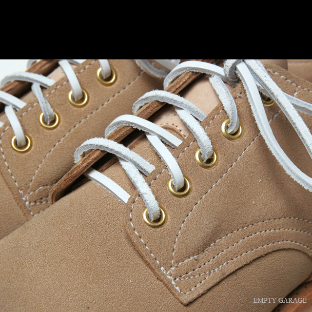 WHITES 2012 EMPTY GARAGE MODEL