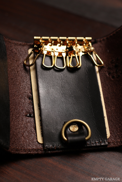 HTC　Leather Key Case Flower　Black/Black