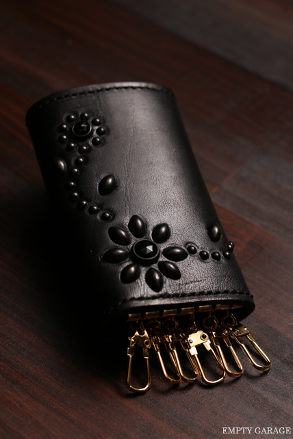 HTC　Leather Key Case Flower　Black/Black