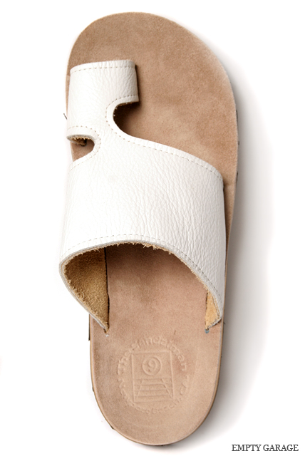 The Sandalman　Toe Loop Slide "Slip Resisting Vibram"　White Bullhide/Sand Beige Suede