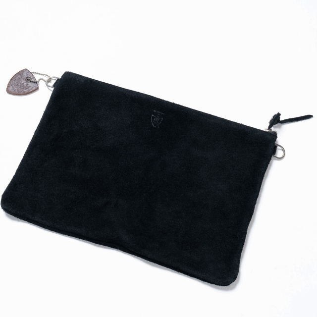 HTC BLACK STUDS CLUTCH BAG Black RoughOut