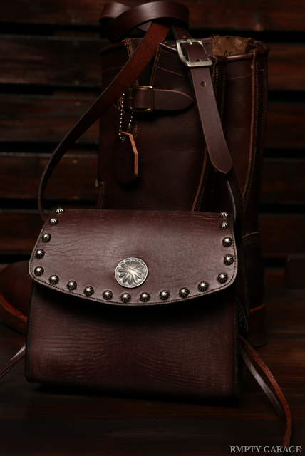 HTC MEDICINE BAG UMBRELLA STUDS