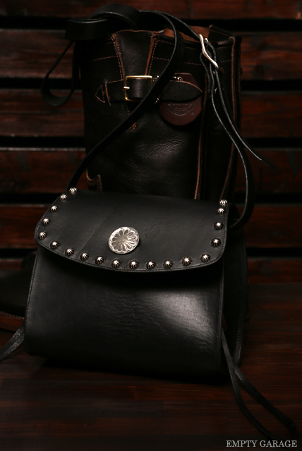 HTC MEDICINE BAG UMBRELLA STUDS