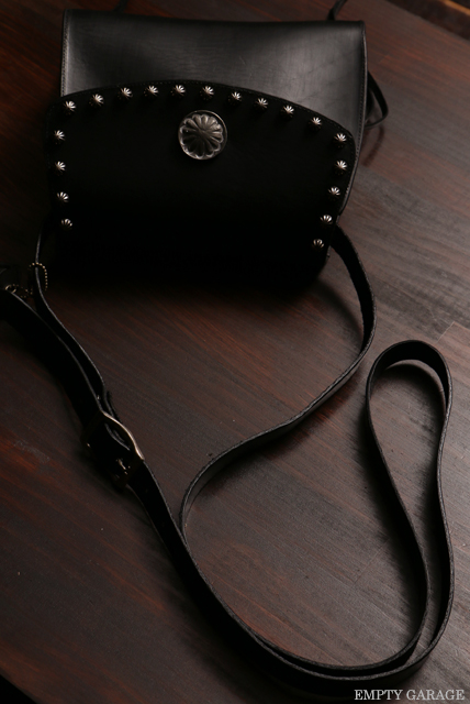 HTC MEDICINE BAG UMBRELLA STUDS