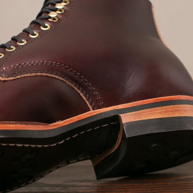 新品未使用　MBハイエンド ヴィンテージレタードフーディーESSENCE　グレー 新品未使用 MBハイエンド ヴィンテージレタードフーディー