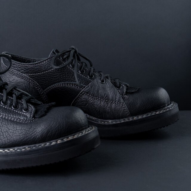 ホワイツ] WHITE'S BOOTS 300LTT LOW CUT Black Bison x Oiled