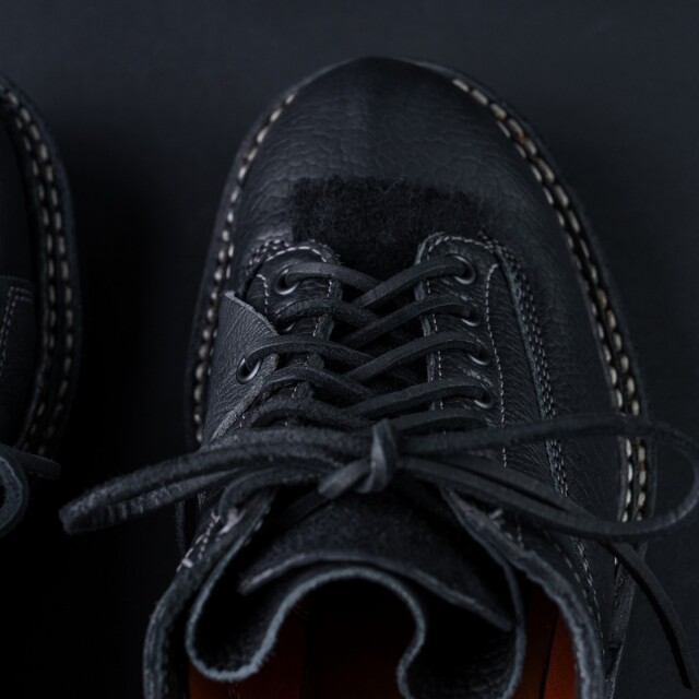 ホワイツ] WHITE'S BOOTS 300LTT LOW CUT Black Bison x Oiled