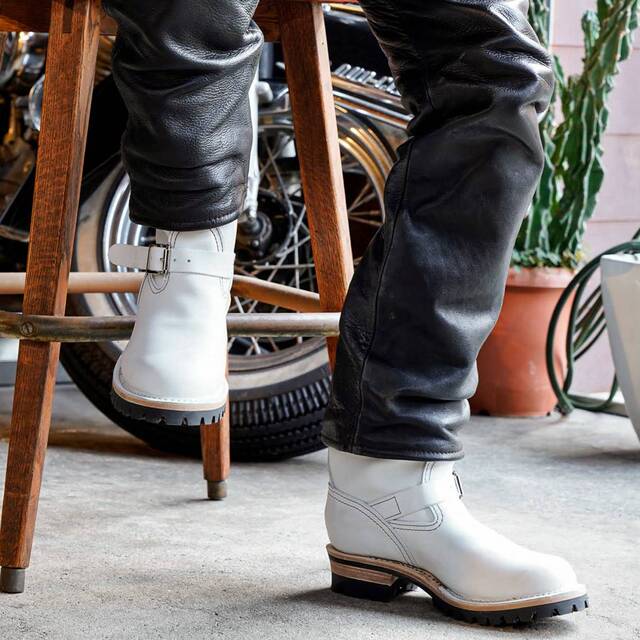 WESCO WHITE BOSS 11