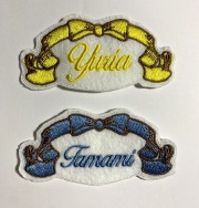 リボンモチーフ丸枠　イニシャルワッペン お名前ワッペン【送料無料】