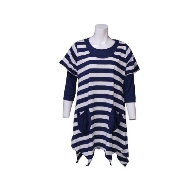 ボーダー柄アンサンブルワンピー ス　Mサイズ　体型カバー　重ね 着風　カジュアル　チュニック　 ゆったりシルエット
