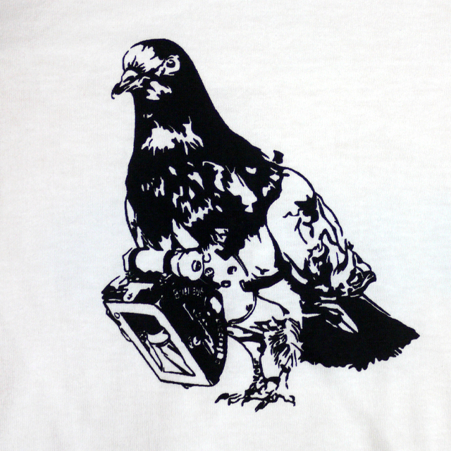 【MISSY MISTER】 ピジョンカメラ　Tシャツ