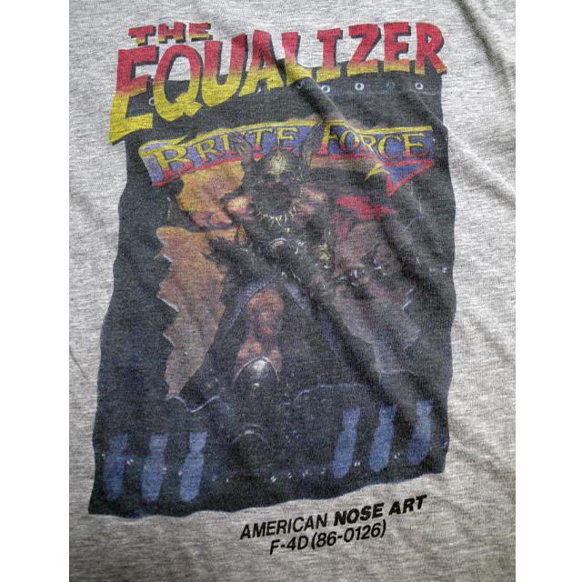 映画ポスター風プリントTシャツ