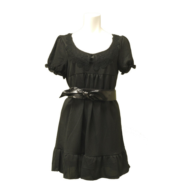 バタフライスリーブレースワンピース