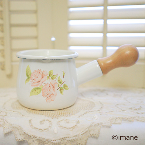 イマン　ダイアナローズ　プチミルクパン