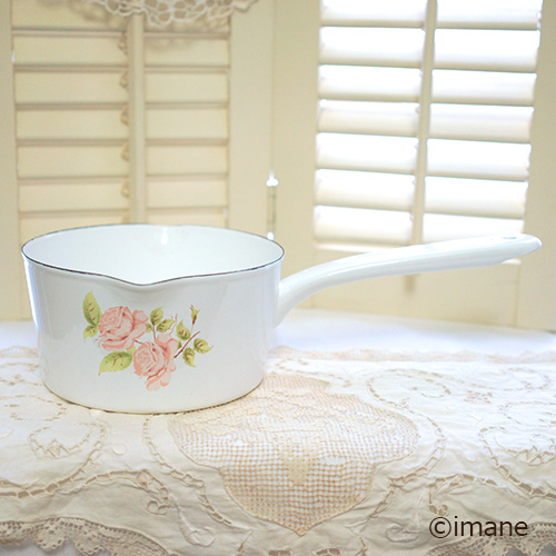 イマン　ダイアナローズ　両口ミルクパン