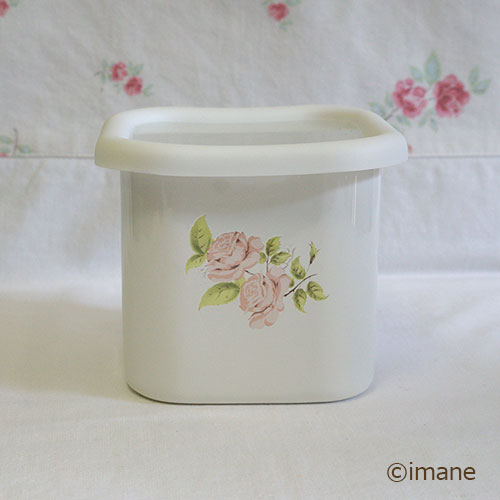 キューブストッカーS