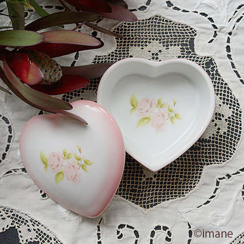 【限定】イマン　ダイアナローズ　ハートケース