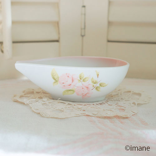 イマン　ダイアナローズ　片口鉢