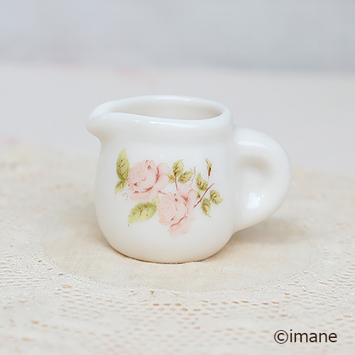 イマン　ダイアナローズ　トイピッチャー