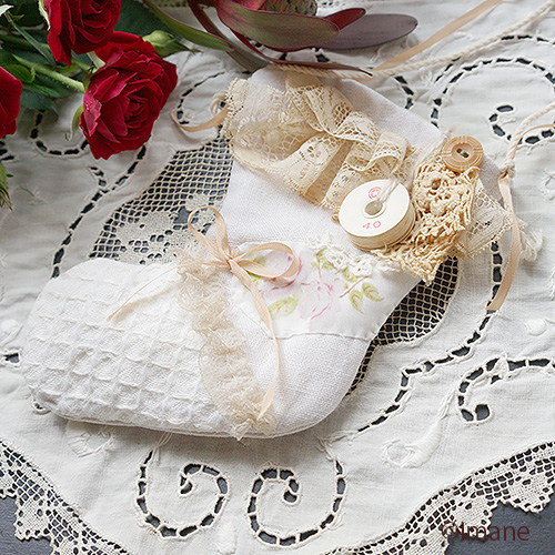 【限定】イマン　ダイアナローズ　クリスマスブーツ