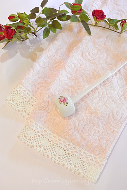 カントリーローズ　フェイスタオル　ピンク