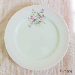 イマン　ビビアンピンク　ケーキ皿