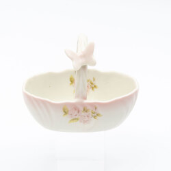 イマン　ダイアナローズ　蝶付き花かご