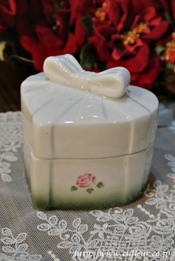 マニー　ローズ陶器　ギフトケース・ハート／Gr（数量限定）