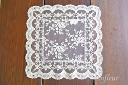 マリアベージュ　ドイリー