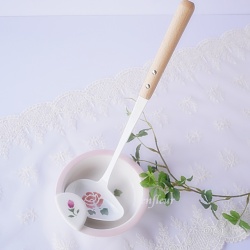 マニー　ドゥースール・デュ・ボワ ホーロー　横口レードル（ローズ）