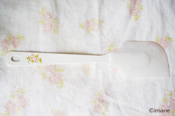 イマン　ダイアナローズ　ホーロー　スパチュラ