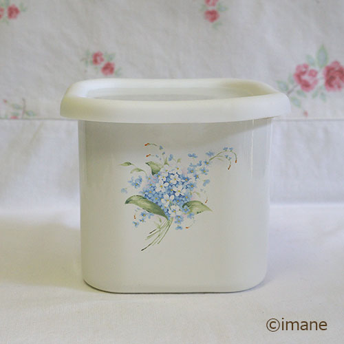 イマンクラリス角ストッカー