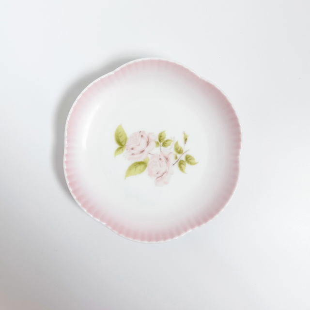 イマン】ダイアナローズ フラワーナッピー皿【イマン、マニーと薔薇の