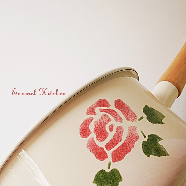 マニー ローズホーロー 16cmスープパン【マニーと薔薇の雑貨の