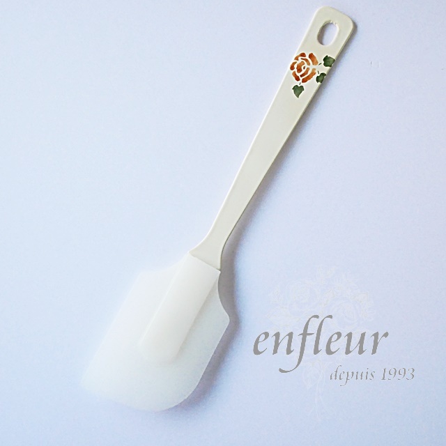 マニー ローズホロー ラバースパチュラ【マニーと薔薇の雑貨のアン