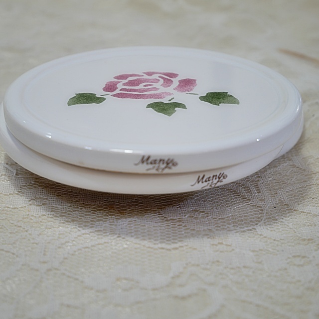 マニー 陶器ラウンド コースター ローズ【イマン、マニーと薔薇