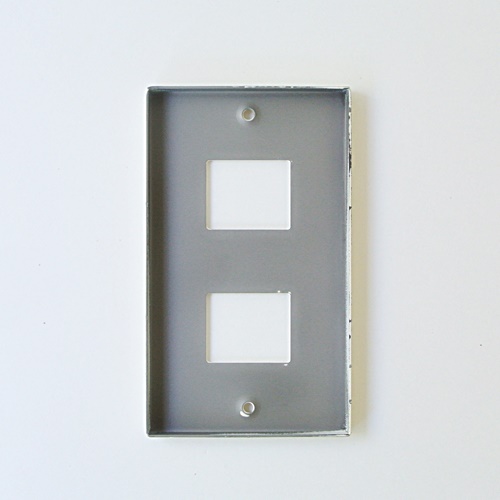 マニー ローズホーロー スイッチカバー 2ケ口【マニーと薔薇の