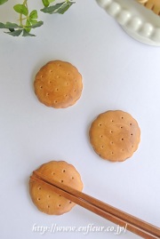 マニー　箸置き・クッキー丸