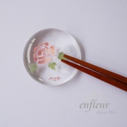マニー　ローズガラス　箸置き　クリア