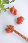 マニー　箸置き・イチゴ