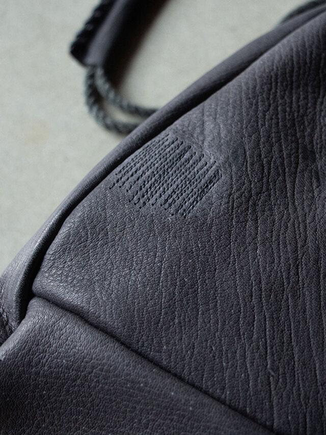 山ノ頂 TESAGE(手提げ) 鹿革