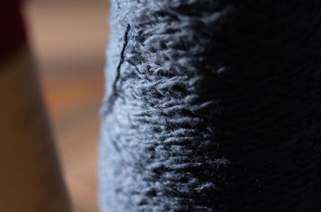 鄙子さんのガラ紡マフラー 坂口鄙子（さかぐちひなこ）